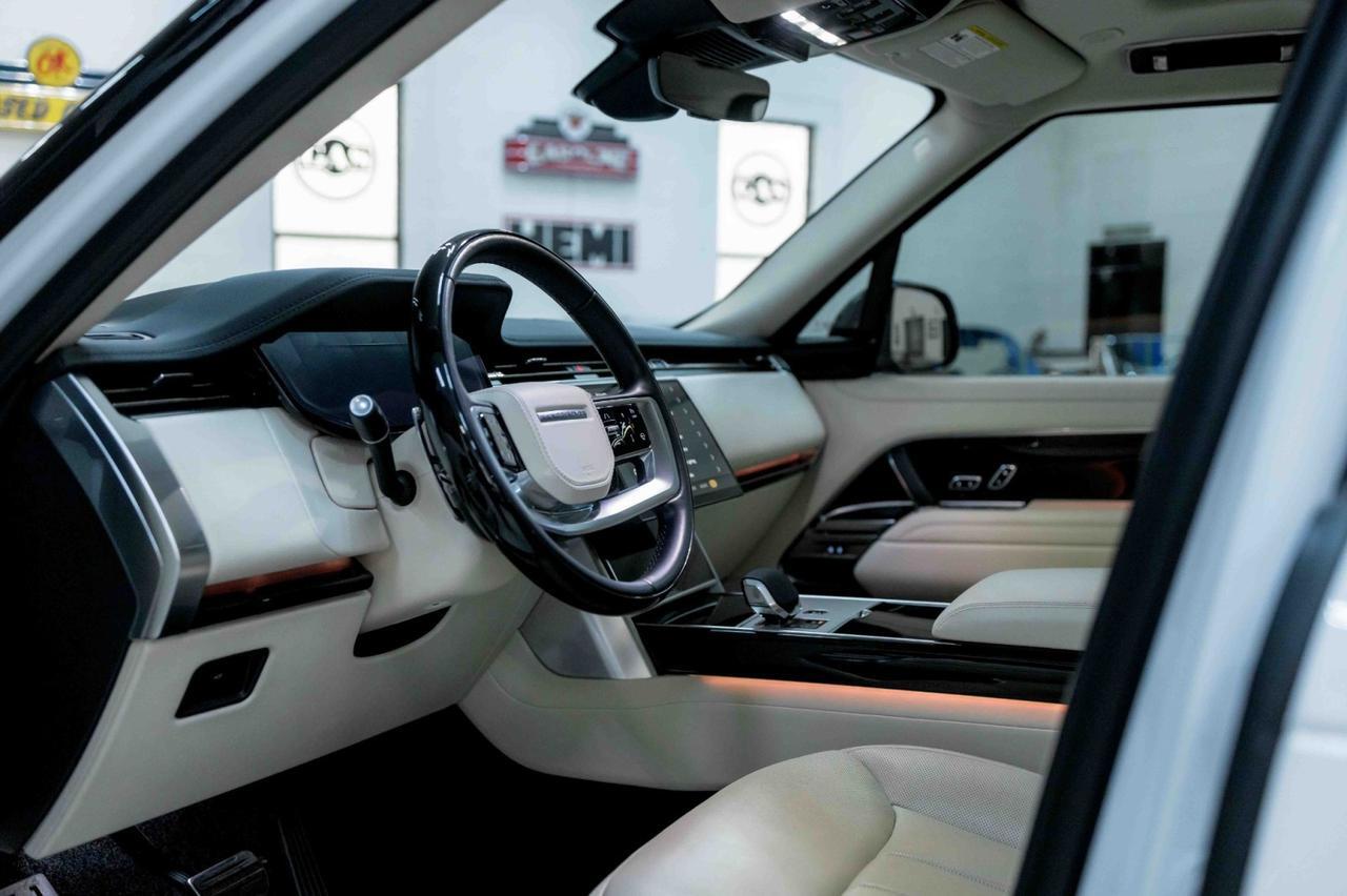 2024 Land Rover Range Rover SE LWB