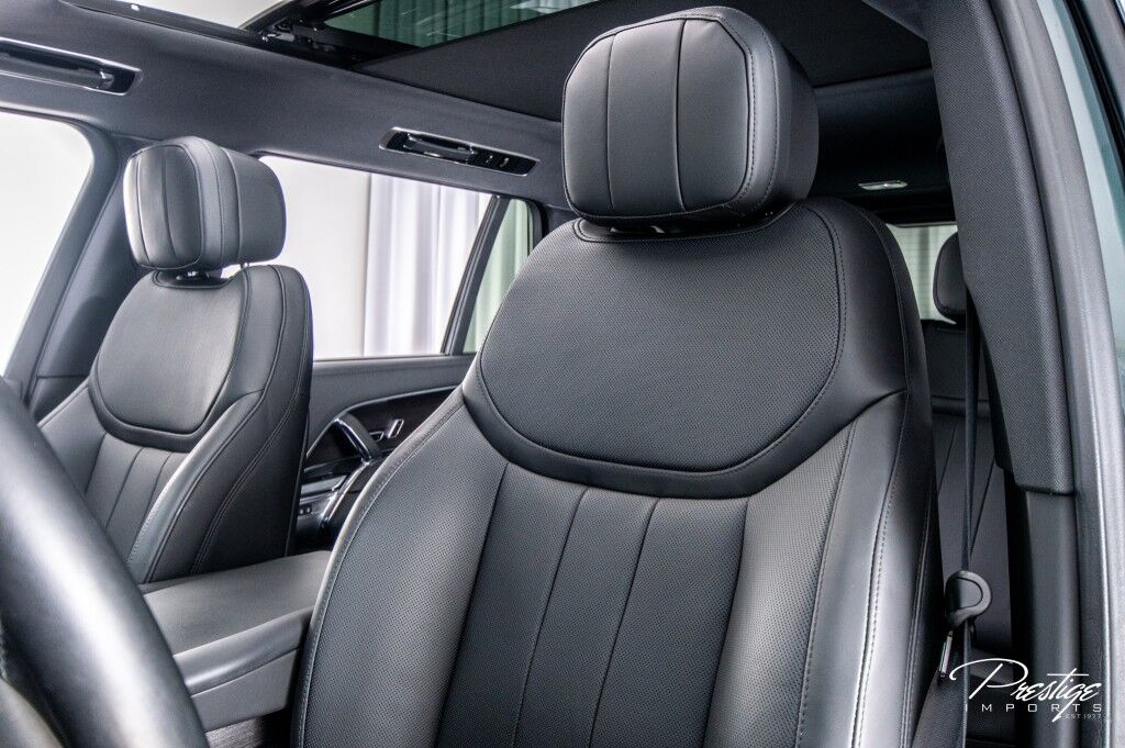 2024 Land Rover Range Rover SE LWB North Miami Beach FL