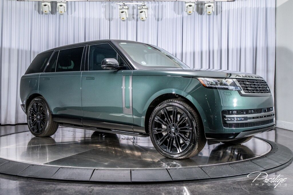 2024 Land Rover Range Rover SE LWB North Miami Beach FL