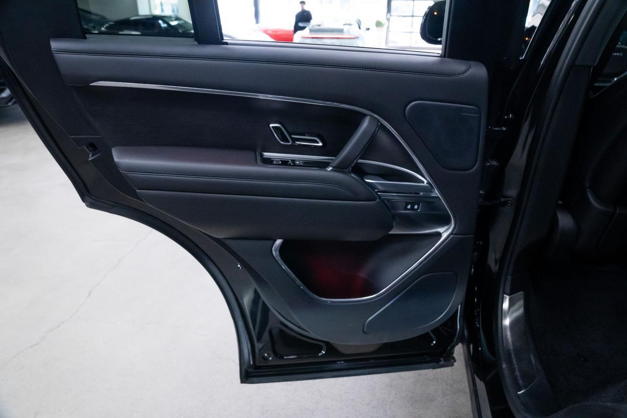 2024 Land Rover Range Rover SE Massage Seats Head-Up Display Portland OR