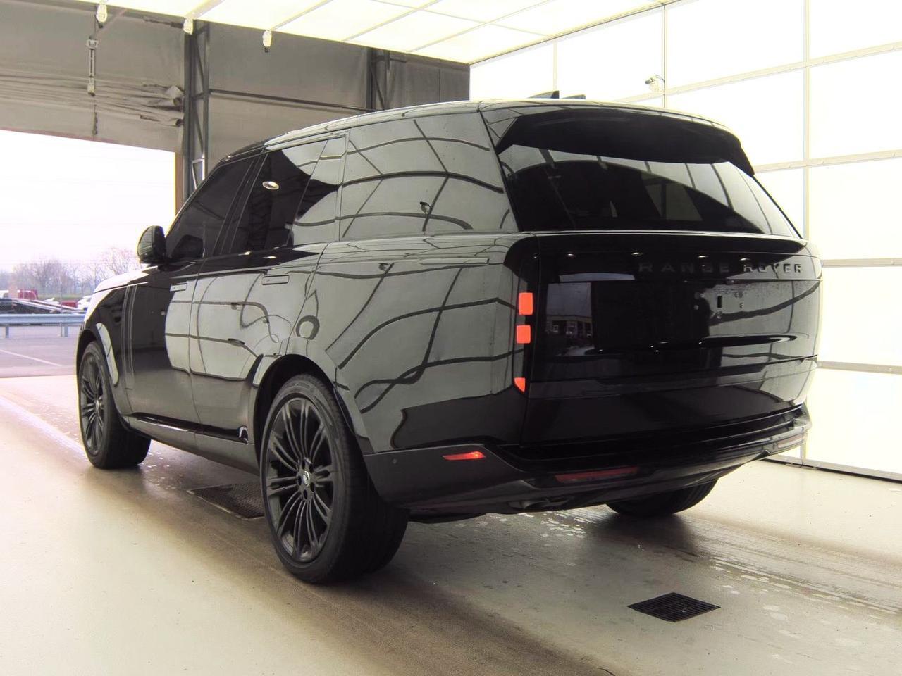 2024 Land Rover Range Rover SE Massage Seats Head-Up Display Portland OR