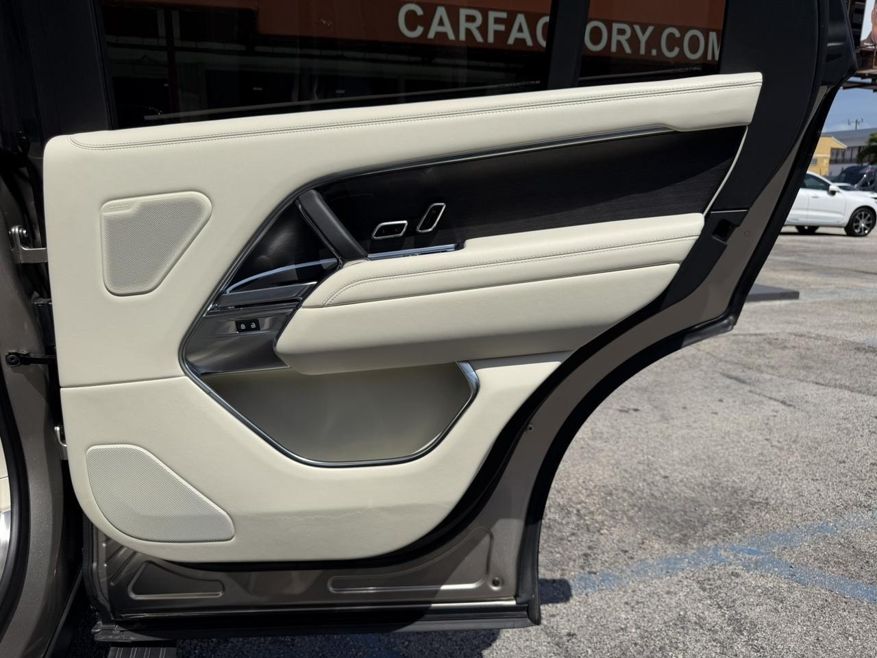 2024 Land Rover Range Rover SE Miami FL