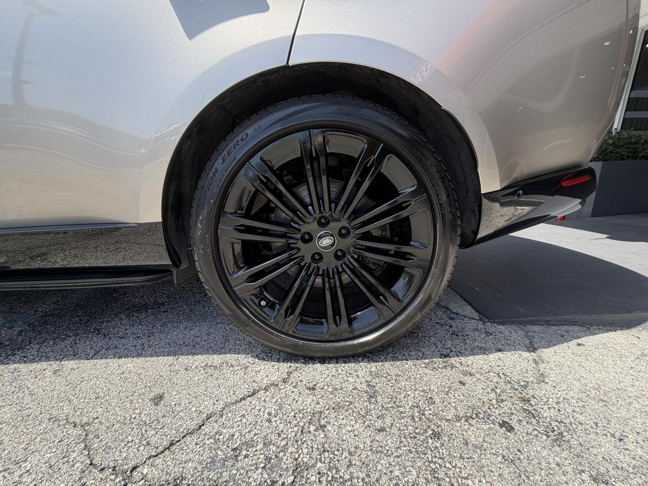 2024 Land Rover Range Rover SE Miami FL