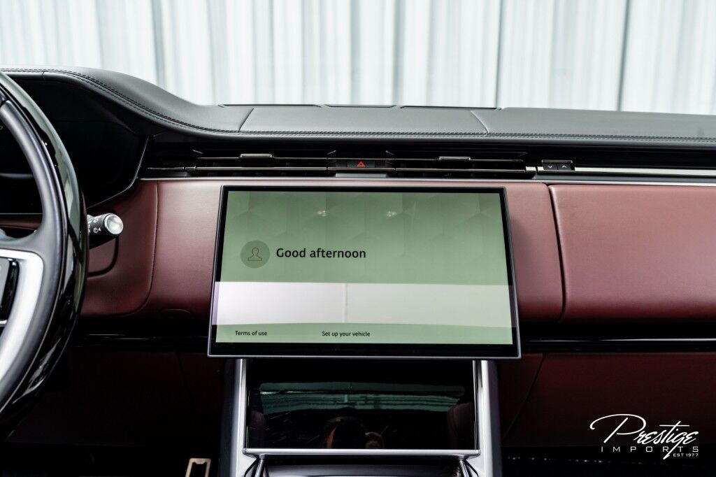 2024 Land Rover Range Rover SE North Miami Beach FL