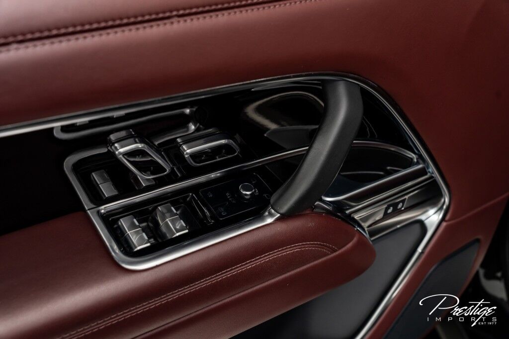 2024 Land Rover Range Rover SE North Miami Beach FL