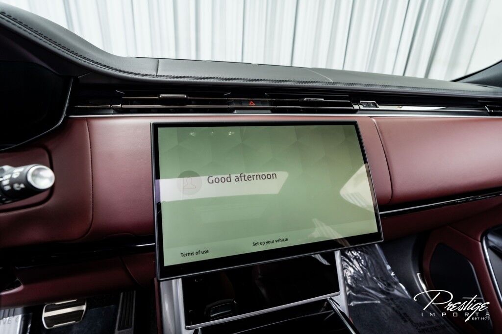 2024 Land Rover Range Rover SE North Miami Beach FL