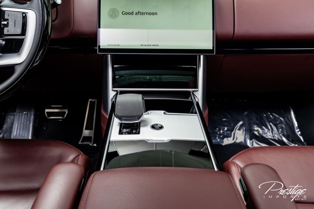 2024 Land Rover Range Rover SE North Miami Beach FL