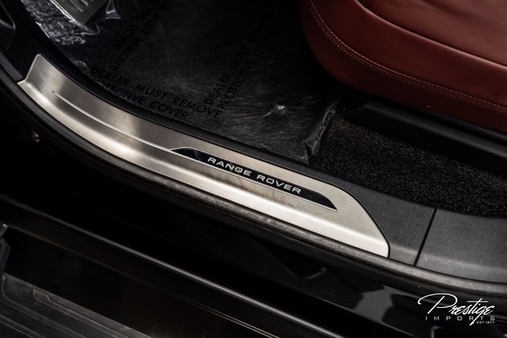 2024 Land Rover Range Rover SE North Miami Beach FL