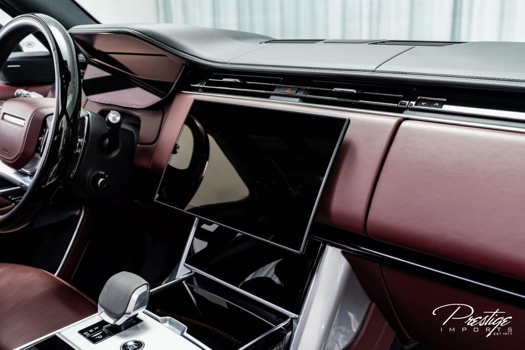 2024 Land Rover Range Rover SE North Miami Beach FL