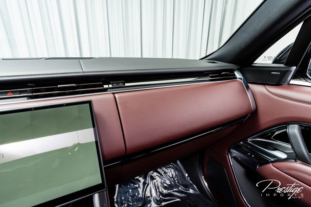 2024 Land Rover Range Rover SE North Miami Beach FL