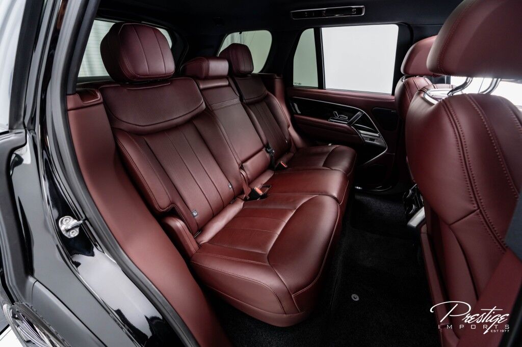 2024 Land Rover Range Rover SE North Miami Beach FL