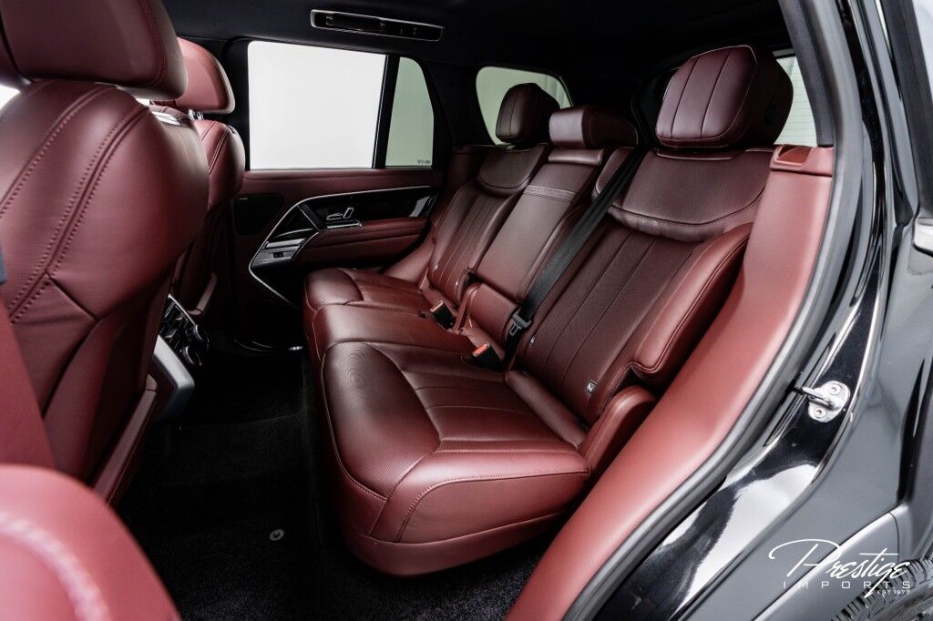 2024 Land Rover Range Rover SE North Miami Beach FL