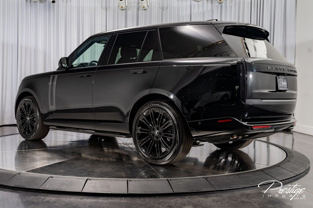 2024 Land Rover Range Rover SE North Miami Beach FL
