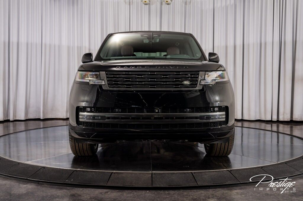 2024 Land Rover Range Rover SE