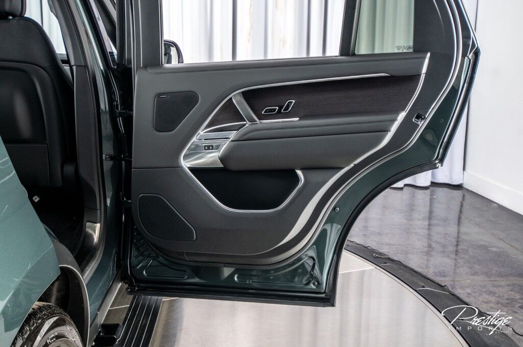 2024 Land Rover Range Rover SE North Miami Beach FL