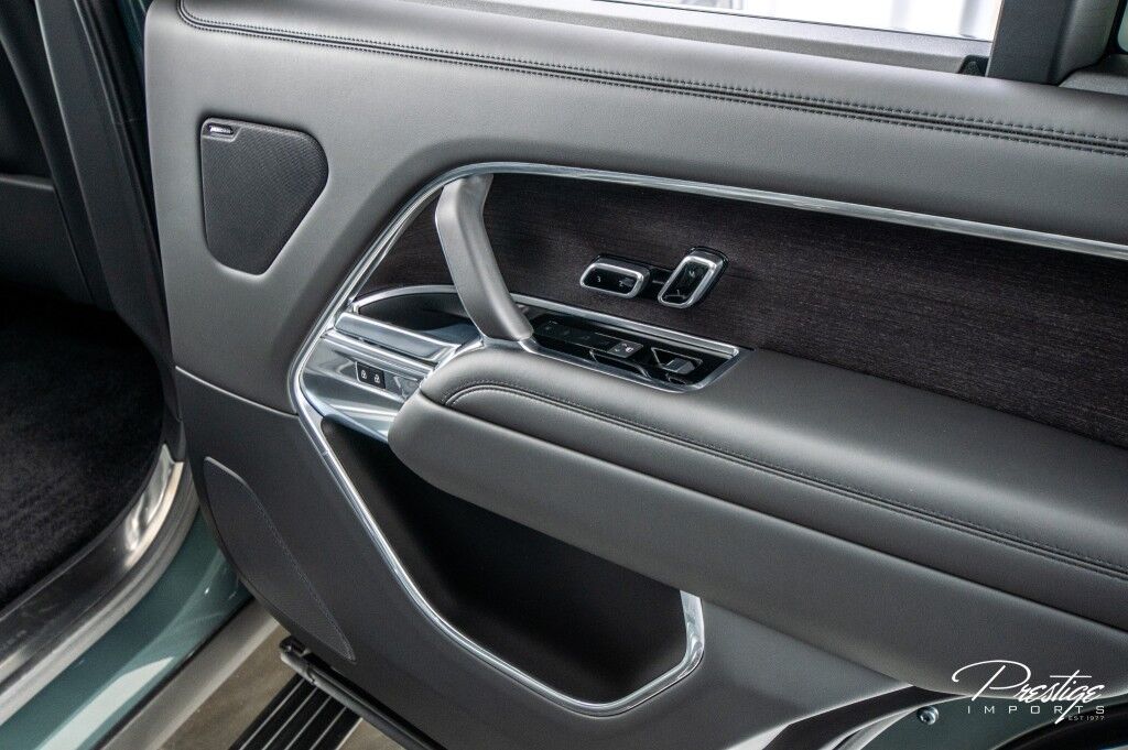 2024 Land Rover Range Rover SE North Miami Beach FL