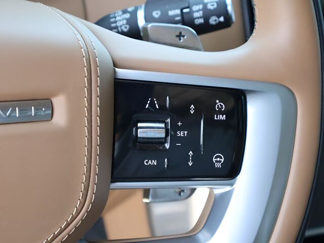 2024 Land Rover Range Rover SE Oshkosh WI
