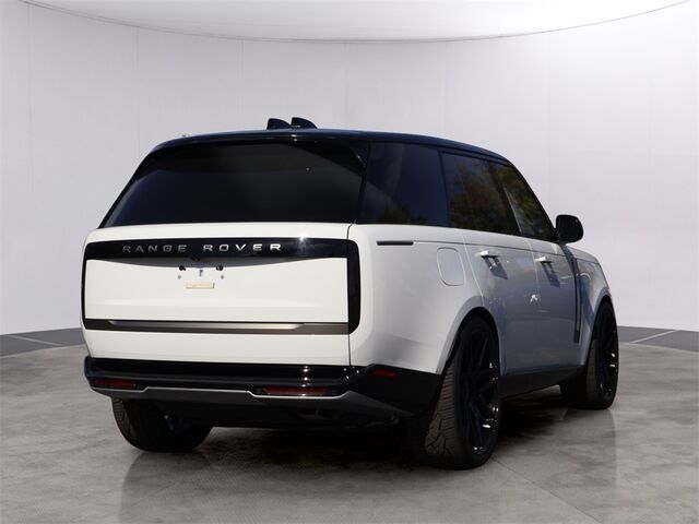 2024 Land Rover Range Rover SE Oshkosh WI