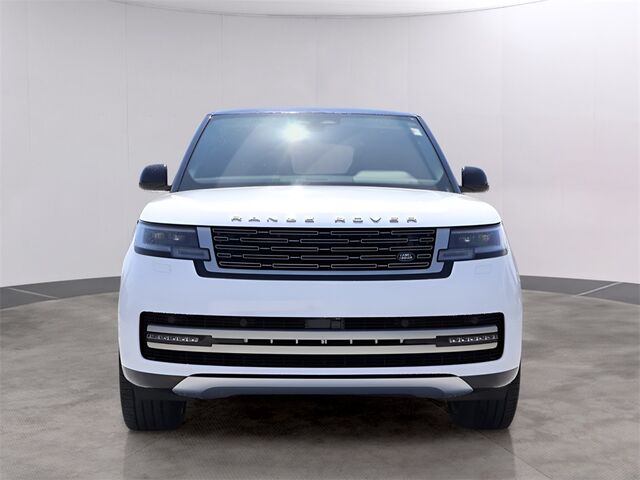 2024 Land Rover Range Rover SE Oshkosh WI