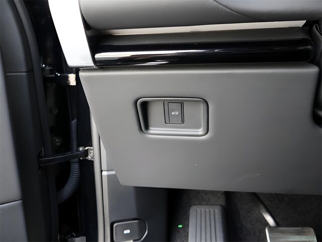 2024 Land Rover Range Rover SE Oshkosh WI