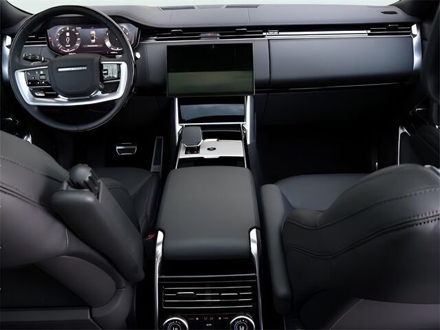 2024 Land Rover Range Rover SE Oshkosh WI