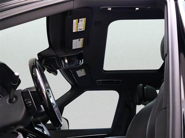2024 Land Rover Range Rover SE Oshkosh WI