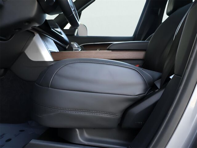 2024 Land Rover Range Rover SE Oshkosh WI