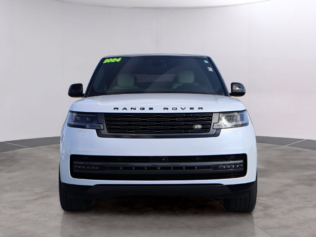 2024 Land Rover Range Rover SE