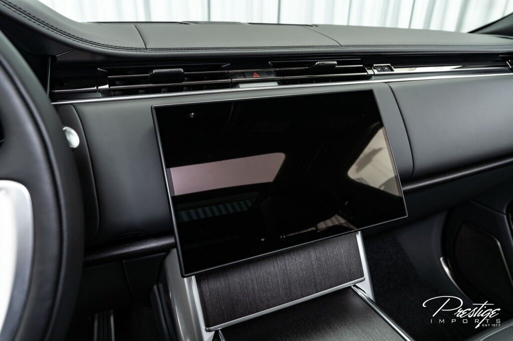 2024 Land Rover Range Rover SV North Miami Beach FL