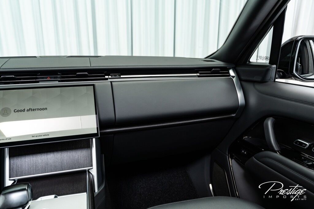 2024 Land Rover Range Rover SV North Miami Beach FL