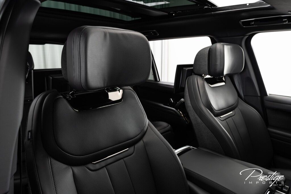 2024 Land Rover Range Rover SV North Miami Beach FL