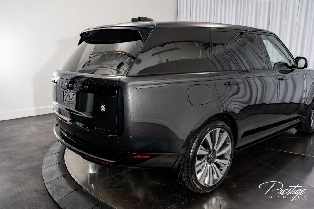2024 Land Rover Range Rover SV North Miami Beach FL