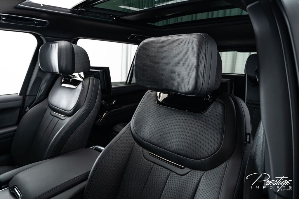 2024 Land Rover Range Rover SV North Miami Beach FL