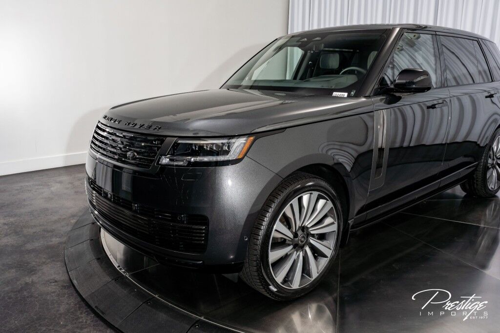 2024 Land Rover Range Rover SV North Miami Beach FL