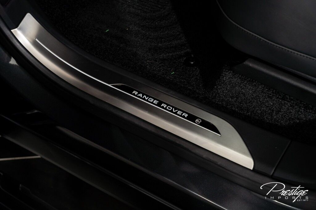2024 Land Rover Range Rover SV North Miami Beach FL