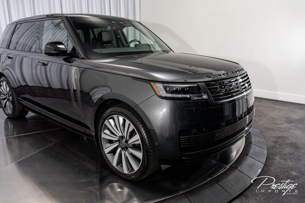 2024 Land Rover Range Rover SV