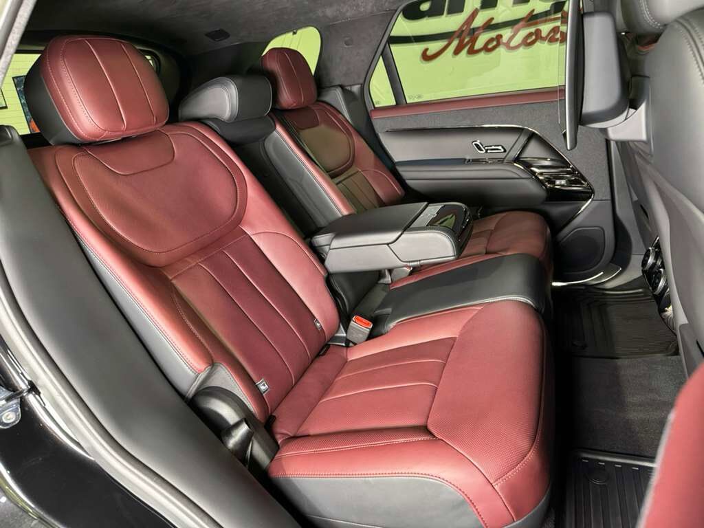 2024 Land Rover Range Rover Sport Autobiography Meridian 3D audio system, rear infotainment system AND MUCH MORE!!! Fort Lauderdale FL