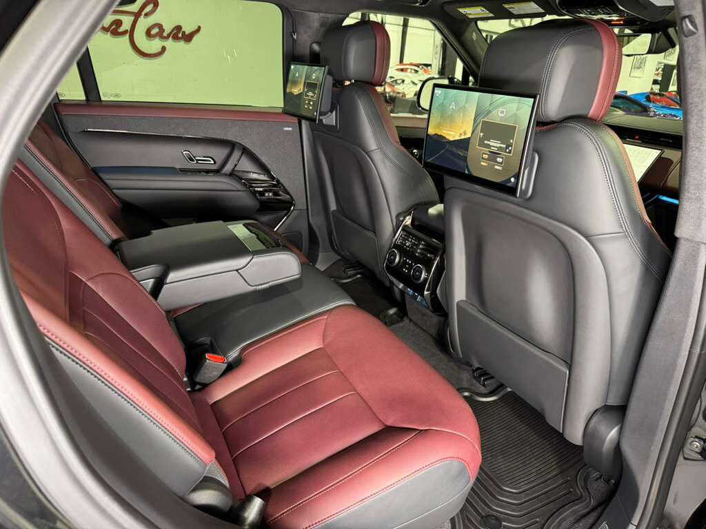 2024 Land Rover Range Rover Sport Autobiography Meridian 3D audio system, rear infotainment system AND MUCH MORE!!! Fort Lauderdale FL