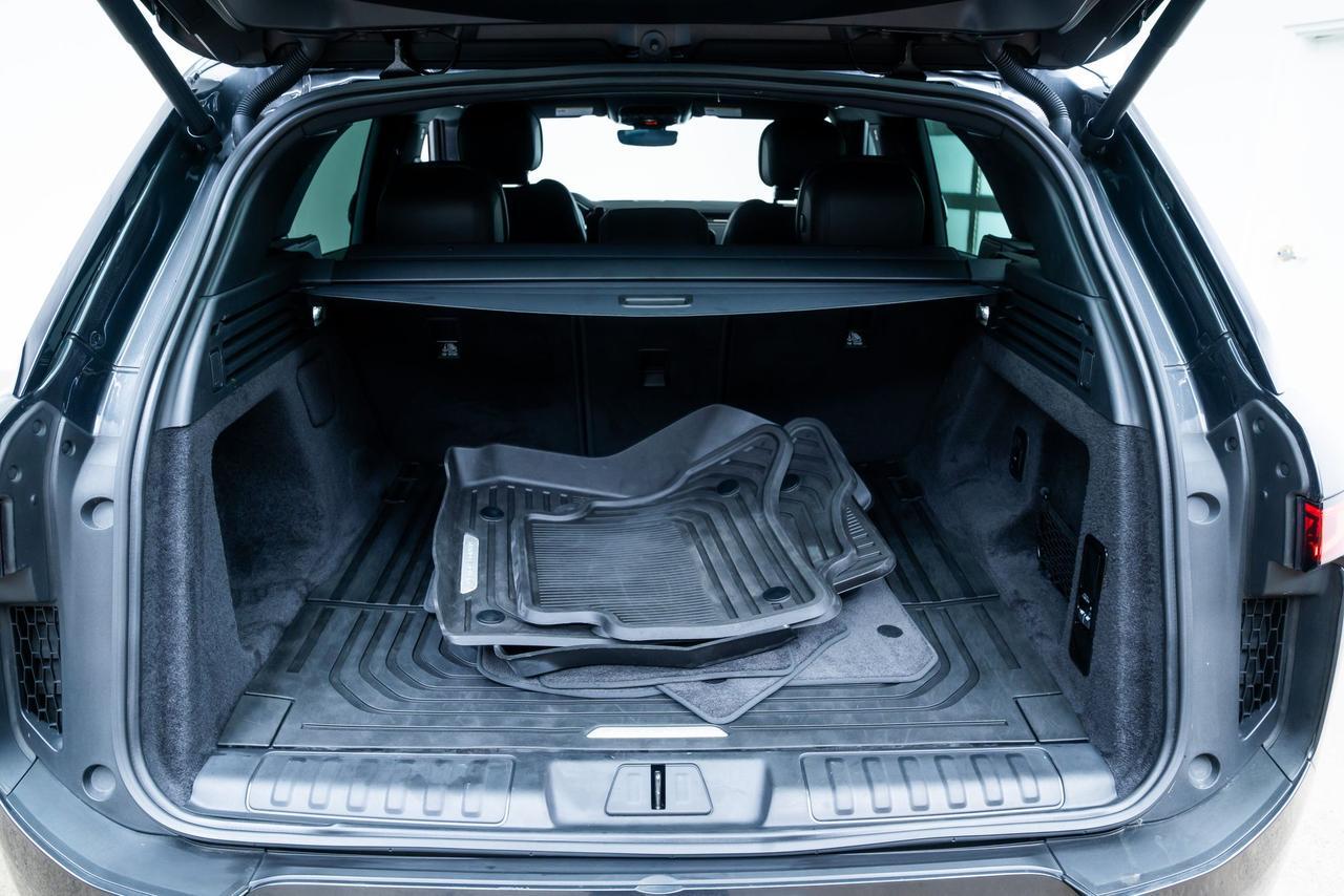 2024 Land Rover Range Rover Sport Dynamic SE Adaptive Cruise Ventilated Seats Portland OR