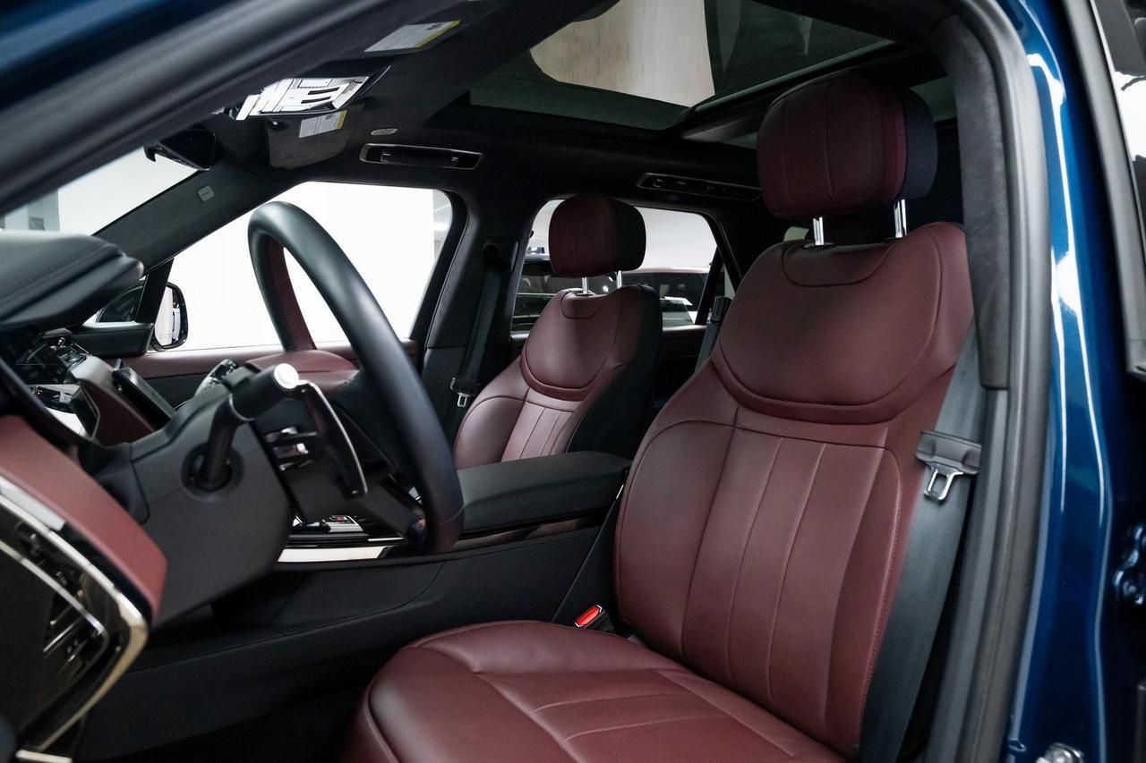 2024 Land Rover Range Rover Sport Plug-in Hybrid Autobiography 1 Owner Massage Seats Portland OR
