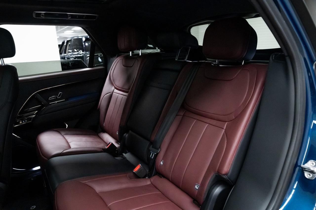 2024 Land Rover Range Rover Sport Plug-in Hybrid Autobiography 1 Owner Massage Seats Portland OR