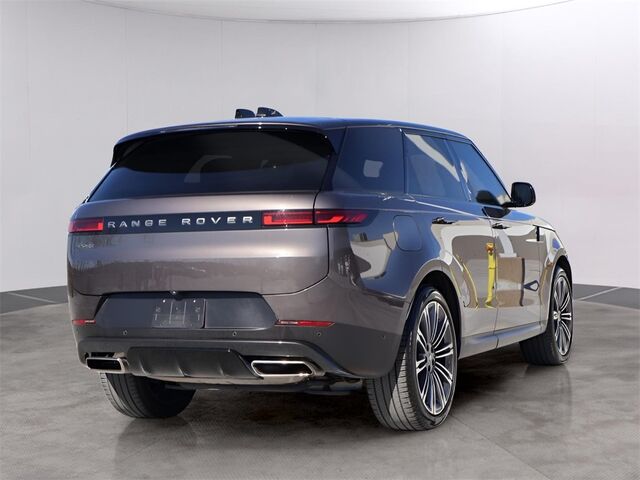 2024 Land Rover Range Rover Sport SE Oshkosh WI 2024 Land Rover Range Rover Sport SE Oshkosh WI