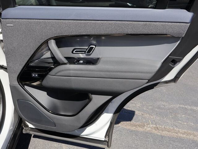 2024 Land Rover Range Rover Sport SE Oshkosh WI