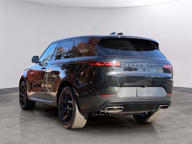 2024 Land Rover Range Rover Sport SE Oshkosh WI