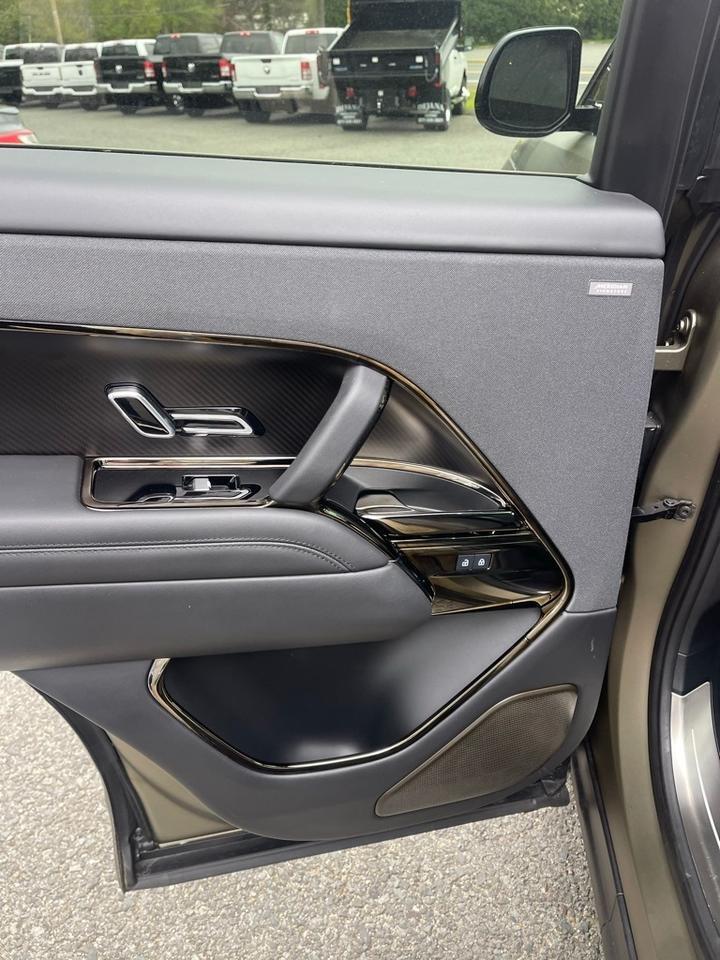 2024 Land Rover Range Rover Sport SV Edition One Carbon Bronze Orange MA