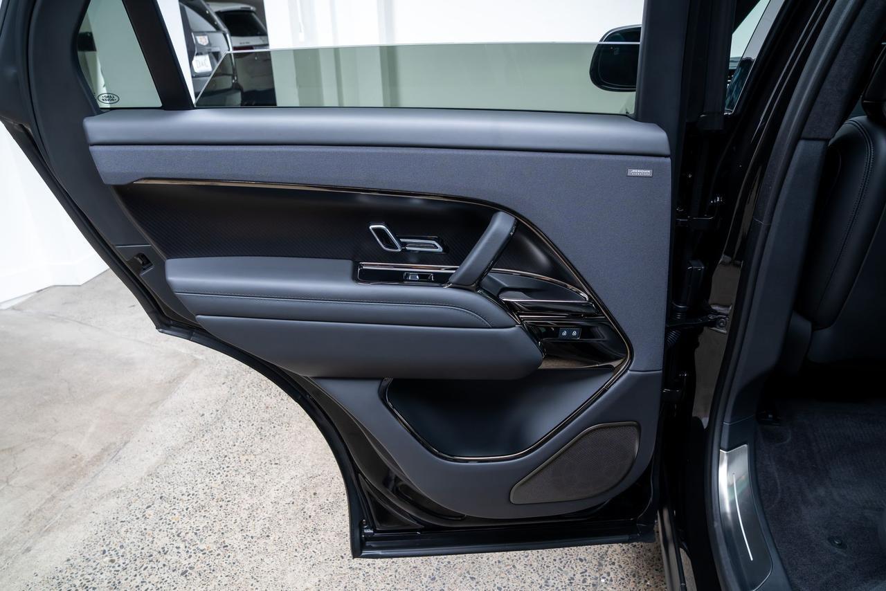 2024 Land Rover Range Rover Sport SV Edition One Obsidian Black Meridian Signature Sound Carbon Fiber Wheels Portland OR