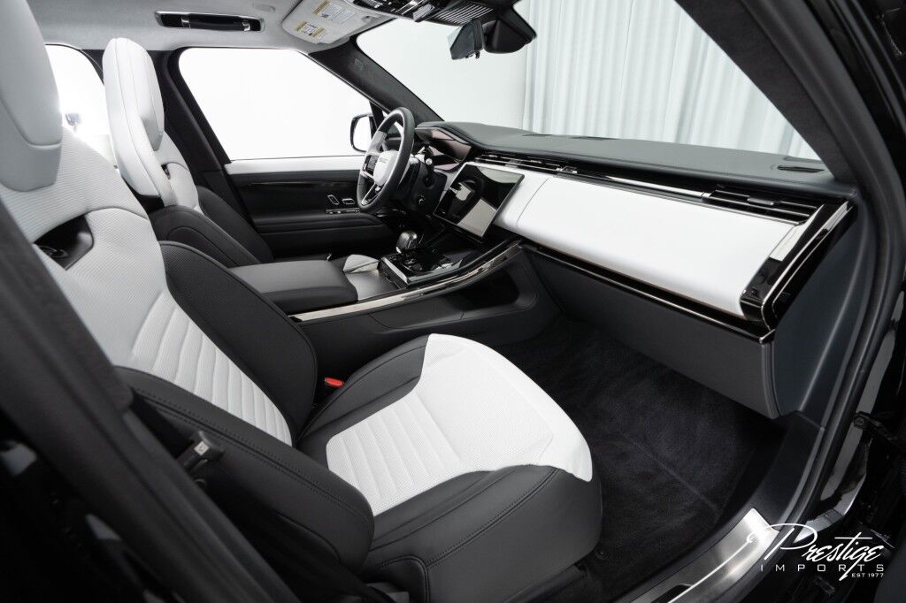 2024 Land Rover Range Rover Sport SV Edition One Obsidian Black North Miami Beach FL