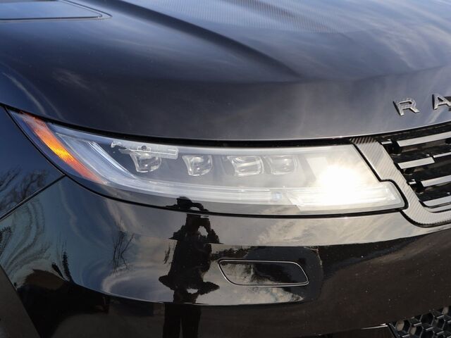 2024 Land Rover Range Rover Sport SV Edition One Obsidian Black Oshkosh WI 2024 Land Rover Range Rover Sport SV Edition One Obsidian Black Oshkosh WI