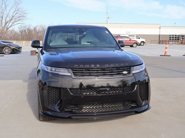 2024 Land Rover Range Rover Sport SV Edition One Obsidian Black Oshkosh WI 2024 Land Rover Range Rover Sport SV Edition One Obsidian Black Oshkosh WI