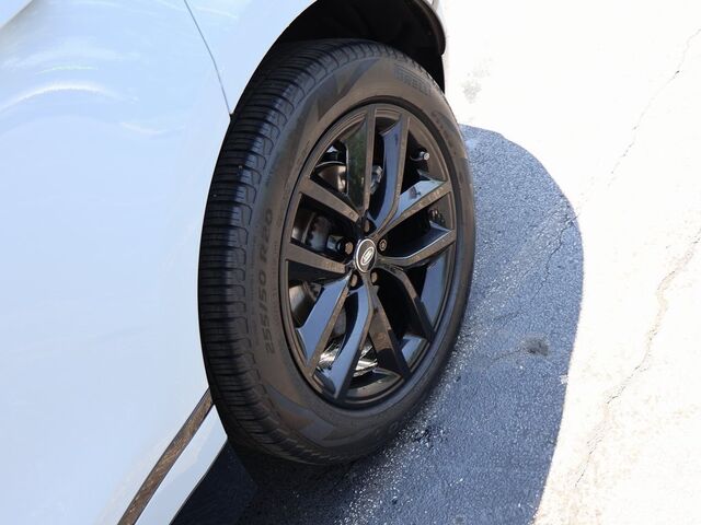 2024 Land Rover Range Rover Velar Dynamic SE Oshkosh WI